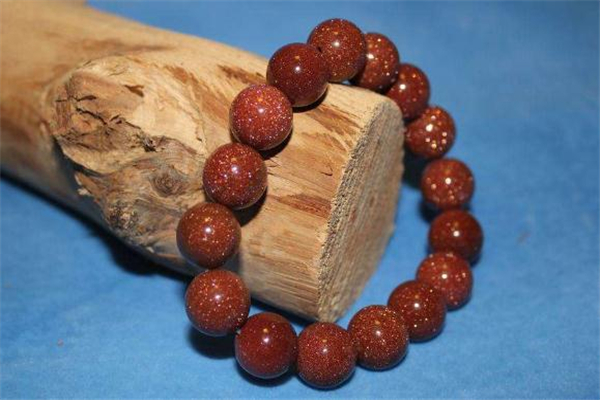 金沙石是什么樣子的 金沙石產(chǎn)地是哪里 金沙石是什么樣子的 金沙石產(chǎn)地是哪里