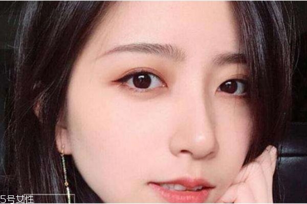 涂氣墊bb后要用什么 只涂氣墊bb也要卸妝 涂氣墊bb后要用什么 只涂氣墊bb也要卸妝