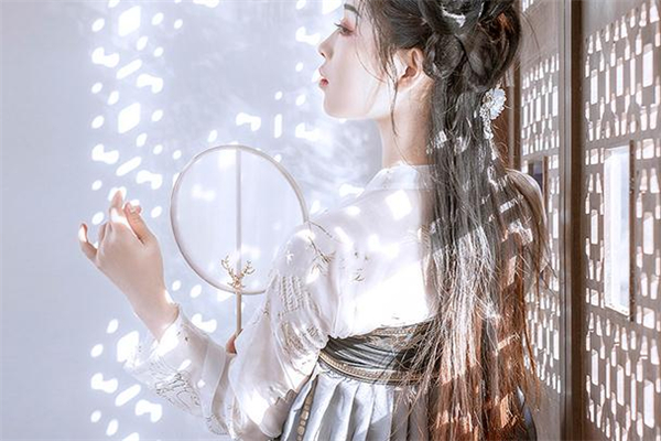 漢服山和正是什么意思 漢服山正真的很重要嗎 漢服山和正是什么意思 漢服山正真的很重要嗎