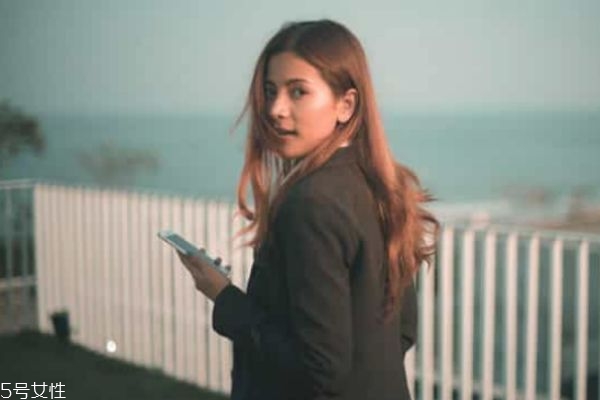 女生談戀愛要點(diǎn)小伎倆 女生談戀愛技巧 女生談戀愛要點(diǎn)小伎倆 女生談戀愛技巧