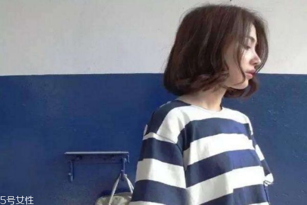 短發(fā)能燙什么發(fā)型 最美不過(guò)短燙發(fā) 短發(fā)能燙什么發(fā)型 最美不過(guò)短燙發(fā)