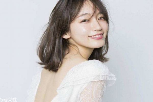 鎖骨發(fā)怎么剪好看 今年流行的鎖骨發(fā) 鎖骨發(fā)怎么剪好看 今年流行的鎖骨發(fā)