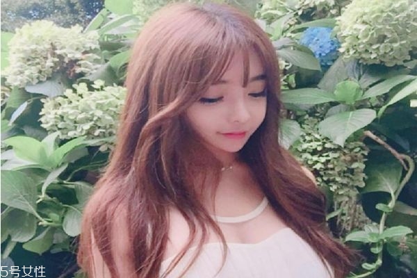 女生怎么追內(nèi)向的男生 男女之間怎么調(diào)情 女生怎么追內(nèi)向的男生 男女之間怎么調(diào)情