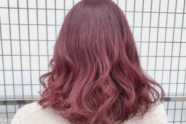 櫻花粉發(fā)色能保持幾天 櫻花粉發(fā)色掉色后是什么顏色 櫻花粉發(fā)色能保持幾天 櫻花粉發(fā)色掉色后是什么顏色