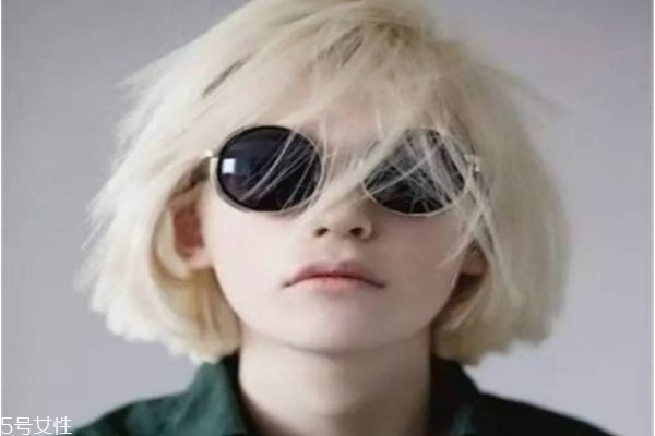 什么臉型不適合剪短發(fā) 哪些人不適合剪短發(fā) 什么臉型不適合剪短發(fā) 哪些人不適合剪短發(fā)