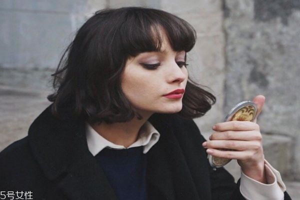 什么臉型不適合剪短發(fā) 哪些人不適合剪短發(fā) 什么臉型不適合剪短發(fā) 哪些人不適合剪短發(fā)