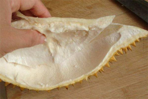 榴蓮殼變紅了還能吃嗎 榴蓮殼發(fā)紅是什么原因 榴蓮殼變紅了還能吃嗎 榴蓮殼發(fā)紅是什么原因