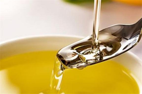 胡麻油為什么有苦味 胡麻油苦是什么原因 胡麻油為什么有苦味 胡麻油苦是什么原因