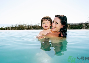 水中分娩疼嗎？水中分娩的條件及要求