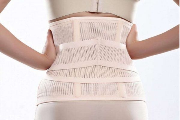 束腰帶有用嗎 束腰的好處與危害