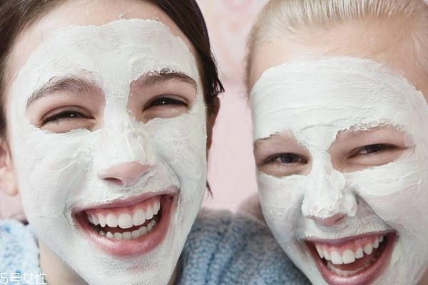 什么時間段敷面膜最佳 敷面膜最佳時間段 什么時間段敷面膜最佳 敷面膜最佳時間段