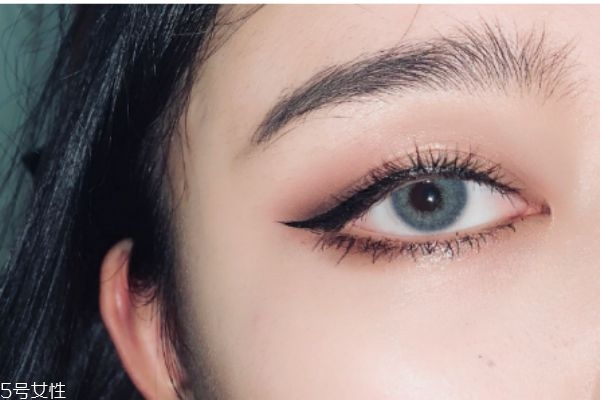 上瞼下垂矯正術(shù)多少錢 上瞼下垂手術(shù)費(fèi) 上瞼下垂矯正術(shù)多少錢 上瞼下垂手術(shù)費(fèi)