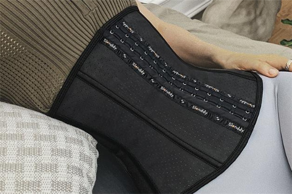 塑身衣一天穿幾個(gè)小時(shí) 塑身衣穿的時(shí)間越長越好嗎 塑身衣一天穿幾個(gè)小時(shí) 塑身衣穿的時(shí)間越長越好嗎