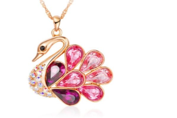 伊泰蓮娜是什么檔次的品牌呢 伊泰蓮娜的首飾貴嗎 伊泰蓮娜是什么檔次的品牌呢 伊泰蓮娜的首飾貴嗎