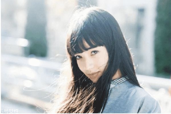 上瞼下垂手術(shù)是如何操作的 上瞼下垂手術(shù)需要注意什么 上瞼下垂手術(shù)是如何操作的 上瞼下垂手術(shù)需要注意什么