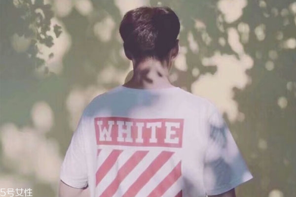 門(mén)當(dāng)戶對(duì)重要嗎 愛(ài)情應(yīng)不應(yīng)該講究門(mén)當(dāng)戶對(duì)