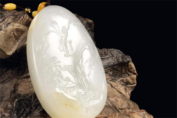 為什么和田玉會越戴越黃 和田玉變黃了怎么辦 為什么和田玉會越戴越黃 和田玉變黃了怎么辦