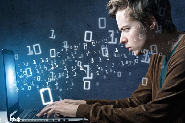 it男喜歡什么樣的女生 it男適合做男朋友嗎 it男喜歡什么樣的女生 it男適合做男朋友嗎