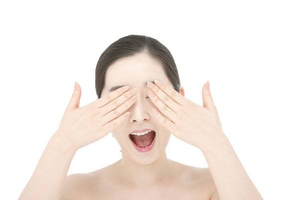 手部如何護(hù)理保養(yǎng) 手部保養(yǎng)注意事項(xiàng)