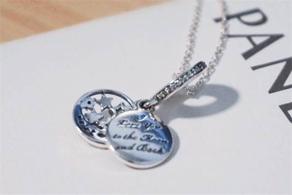 潘多拉星海之辰項(xiàng)鏈寓意 潘多拉星海之辰的意義 潘多拉星海之辰項(xiàng)鏈寓意 潘多拉星海之辰的意義