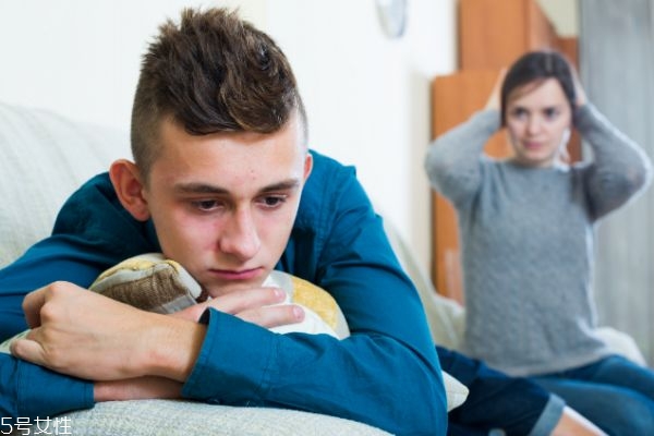 怎樣知道男人婚后對(duì)自己怎么樣 婚前教你怎么看男人