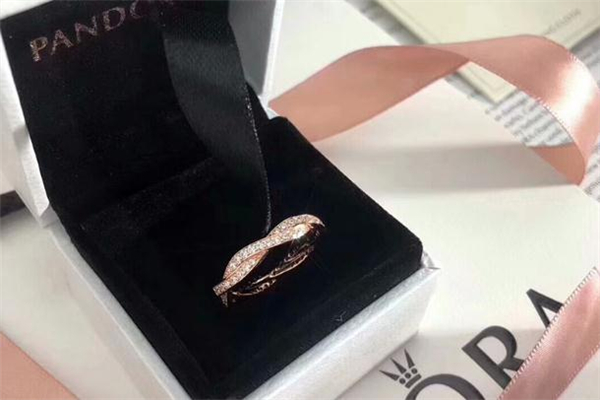 潘多拉命運之輪多少錢 潘多拉命運之輪戒指價格 潘多拉命運之輪多少錢 潘多拉命運之輪戒指價格