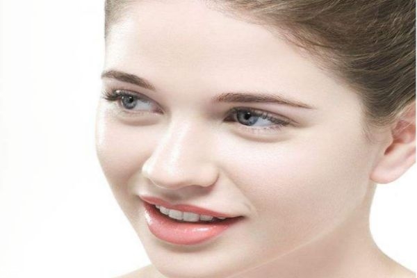 怎么淡化臉上的疤痕 臉上疤痕怎樣修復(fù)淡化 怎么淡化臉上的疤痕 臉上疤痕怎樣修復(fù)淡化