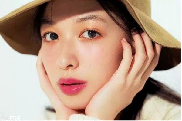 化妝總是不好看是為什么 初學(xué)化妝有哪些技巧 化妝總是不好看是為什么 初學(xué)化妝有哪些技巧