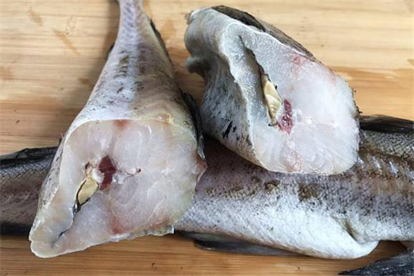 冷凍明太魚怎么處理 冷凍的明太魚還有營養(yǎng)嗎 冷凍明太魚怎么處理 冷凍的明太魚還有營養(yǎng)嗎
