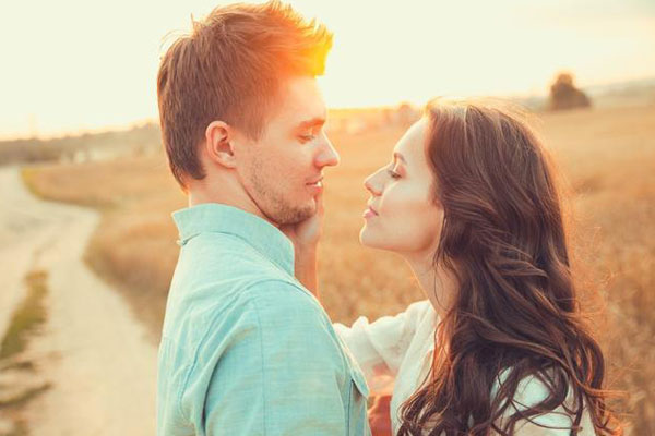 男人會(huì)愛上哪種小三 如何防止老公有第三者 男人會(huì)愛上哪種小三 如何防止老公有第三者