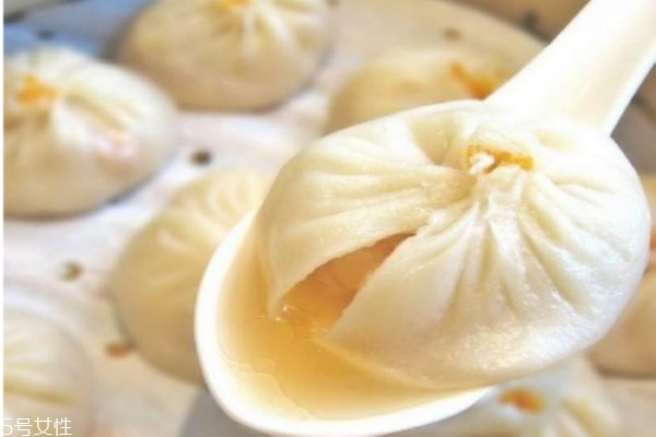 什么是四季美湯包呢 四季美湯包有什么營養(yǎng)價值呢 什么是四季美湯包呢 四季美湯包有什么營養(yǎng)價值呢