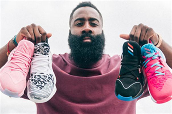 阿迪達斯哈登4代實戰(zhàn)測評 哈登4代耐磨嗎 阿迪達斯哈登4代實戰(zhàn)測評 哈登4代耐磨嗎