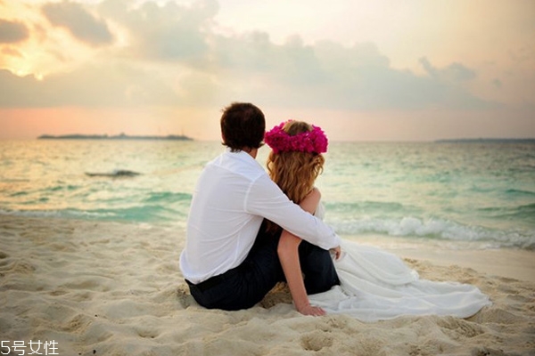 談戀愛可以一起做哪些事 剛戀愛的情侶應該怎么相處 談戀愛可以一起做哪些事 剛戀愛的情侶應該怎么相處