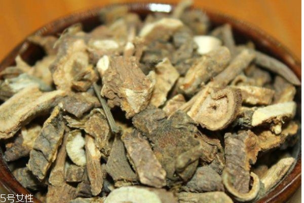 什么是前胡呢 前胡有什么作用呢 什么是前胡呢 前胡有什么作用呢