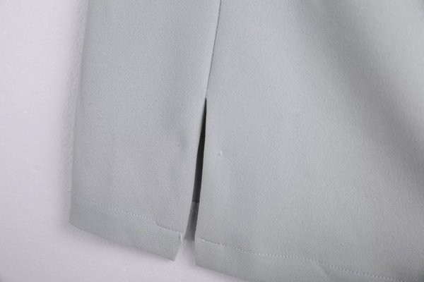 一步裙配什么上衣好看 一步裙配什么鞋子 一步裙配什么上衣好看 一步裙配什么鞋子