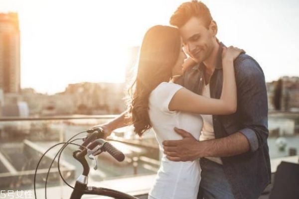 結(jié)婚后夫妻生活怎么才能更長(zhǎng)久 結(jié)婚后怎么做才能幸福