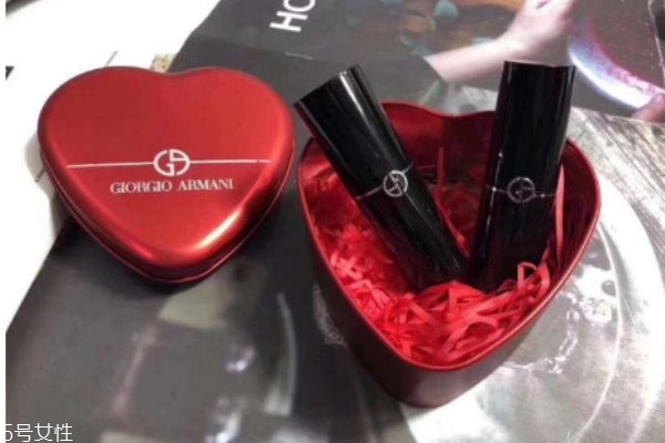 阿瑪尼是怎么樣的品牌呢 阿瑪尼是哪個(gè)國(guó)家的呢 阿瑪尼是怎么樣的品牌呢 阿瑪尼是哪個(gè)國(guó)家的呢