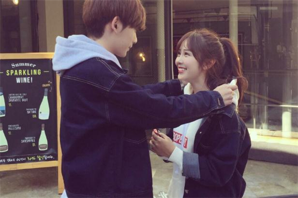 女朋友說(shuō)累了怎么回復(fù) 女朋友說(shuō)累了怎么安慰 女朋友說(shuō)累了怎么回復(fù) 女朋友說(shuō)累了怎么安慰