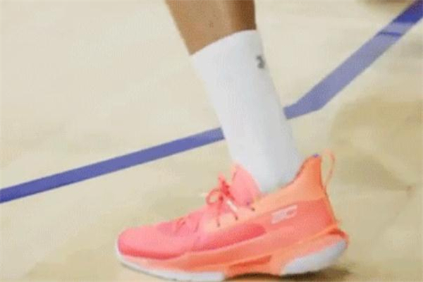 ua curry 7發(fā)售時間 安德瑪庫里7代什么時候發(fā)售 ua curry 7發(fā)售時間 安德瑪庫里7代什么時候發(fā)售