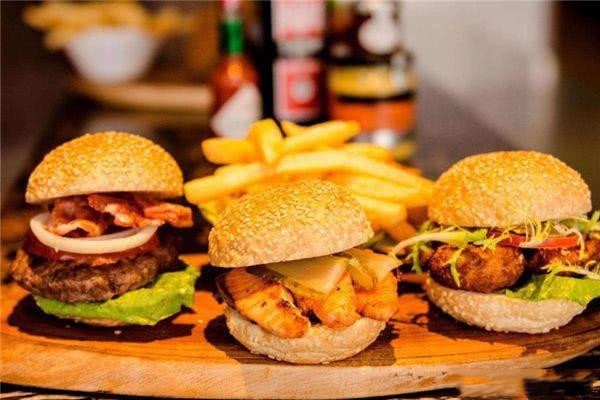 高油高鹽食物對(duì)人體的危害 常見的高油高鹽食物有哪些