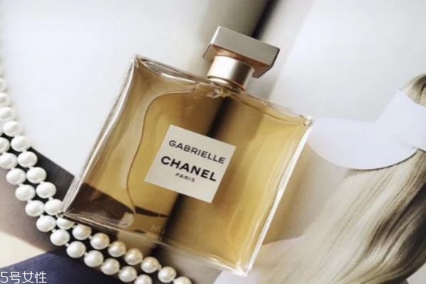 嘉柏麗是怎么樣的品牌呢 嘉柏麗是哪個(gè)國家的呢