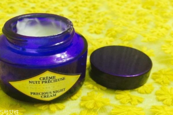 歐舒丹是怎么樣的品牌呢 歐舒丹是哪個(gè)國家的呢 歐舒丹是怎么樣的品牌呢 歐舒丹是哪個(gè)國家的呢