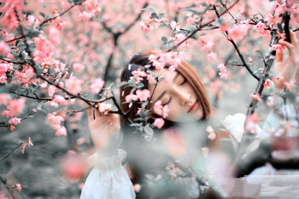 談戀愛有必要發(fā)朋友圈嗎 談戀愛有必要一直聊天嗎 談戀愛有必要發(fā)朋友圈嗎 談戀愛有必要一直聊天嗎