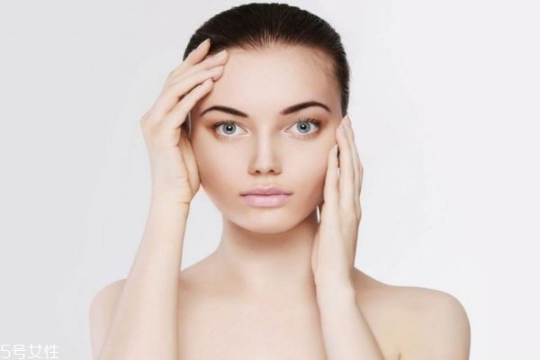 皮膚干燥吃什么好 皮膚干燥如何改善 皮膚干燥吃什么好 皮膚干燥如何改善