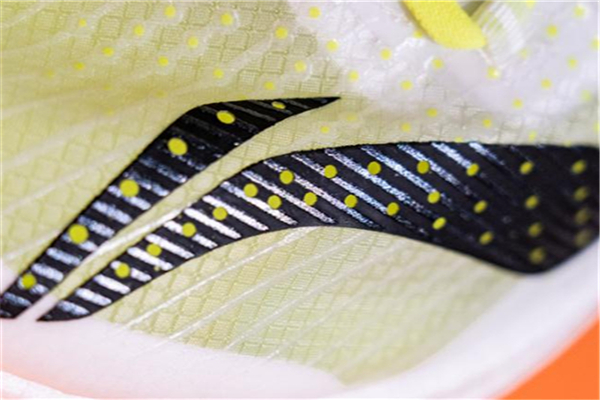 李寧飛電跑鞋開箱測(cè)評(píng) 李寧飛電和next哪個(gè)好 李寧飛電跑鞋開箱測(cè)評(píng) 李寧飛電和next哪個(gè)好