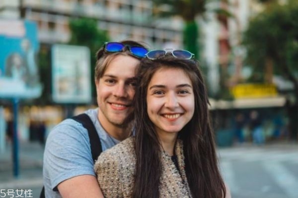 追女生的聊天方法 追一個(gè)人的步驟 追女生的聊天方法 追一個(gè)人的步驟