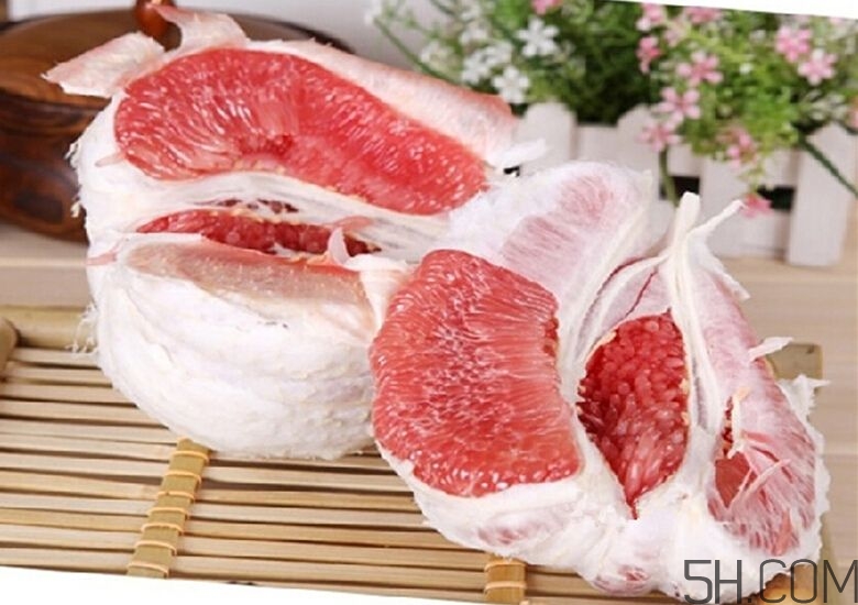 紅心柚子多少錢一斤？紅心柚子怎么挑選？