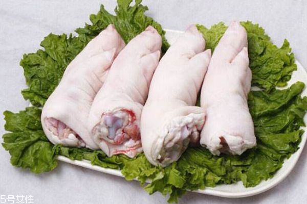 豬蹄怎么挑選 怎么鑒別豬蹄是否用藥水浸泡 豬蹄怎么挑選 怎么鑒別豬蹄是否用藥水浸泡