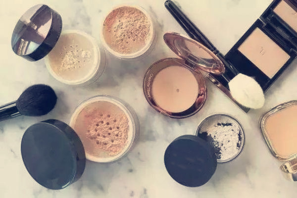 蜜絲婷24小時(shí)散粉怎么樣 蜜絲婷24小時(shí)散粉好用嗎 蜜絲婷24小時(shí)散粉怎么樣 蜜絲婷24小時(shí)散粉好用嗎