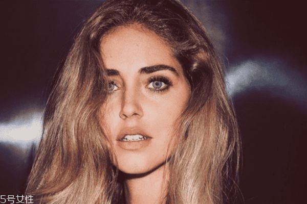 去眼袋有幾種 眼袋外切好還是內(nèi)切好 去眼袋有幾種 眼袋外切好還是內(nèi)切好